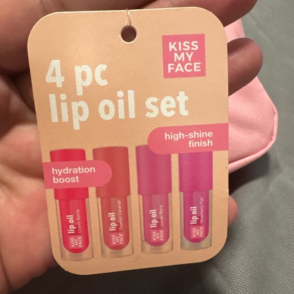 KISS MY FACE 🍒 4pc Lip Oil Set - Picture 3 of 4